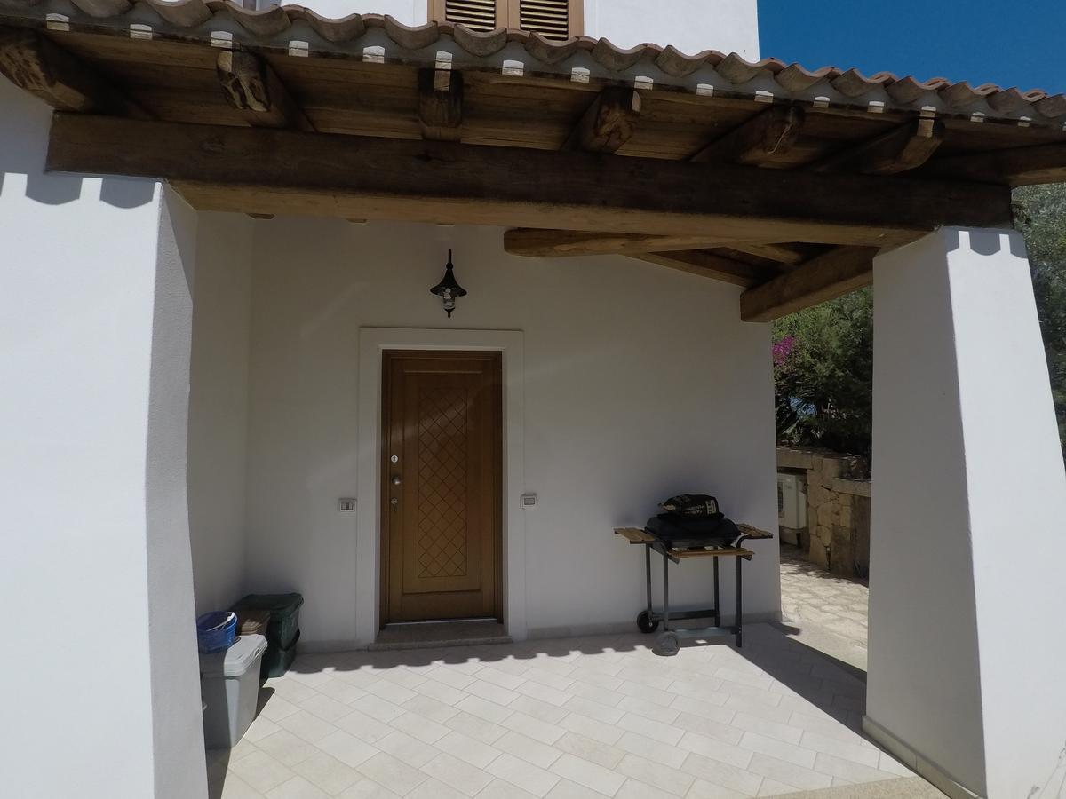 La Corte Degli Ulivi Appartamenti Cala Liberotto Εξωτερικό φωτογραφία