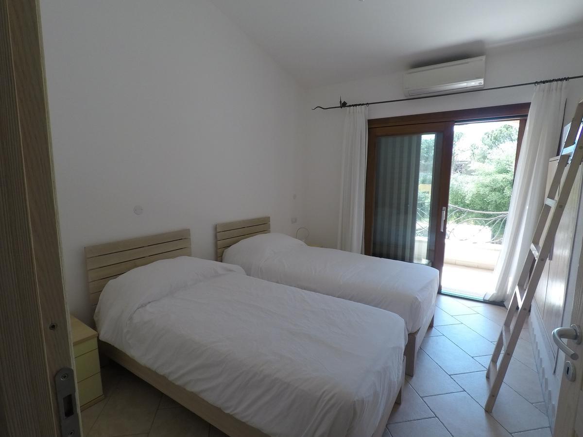 La Corte Degli Ulivi Appartamenti Cala Liberotto Εξωτερικό φωτογραφία